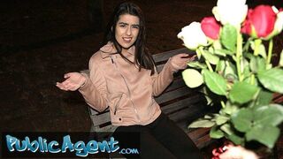 Public Agent Aaeysha gets fucked on Valentines Day in a hotel room - porn video